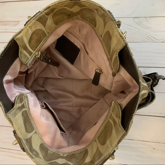 Tan monogram Coach shoulder bag - Picture 2 of 6